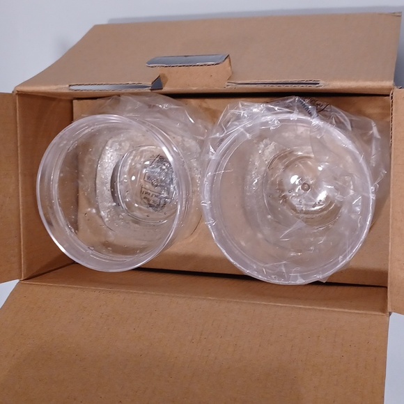 Sharper Image Chilling Whiskey Tumblers - Picture 4 of 6